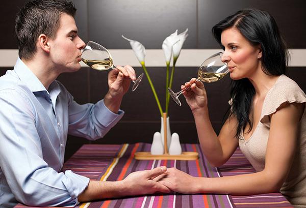 青岛侦探:离婚出轨方要承担什么后果