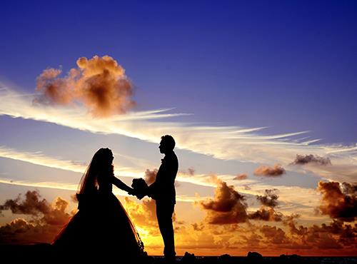 父母过世留下的房产兄妹怎么分